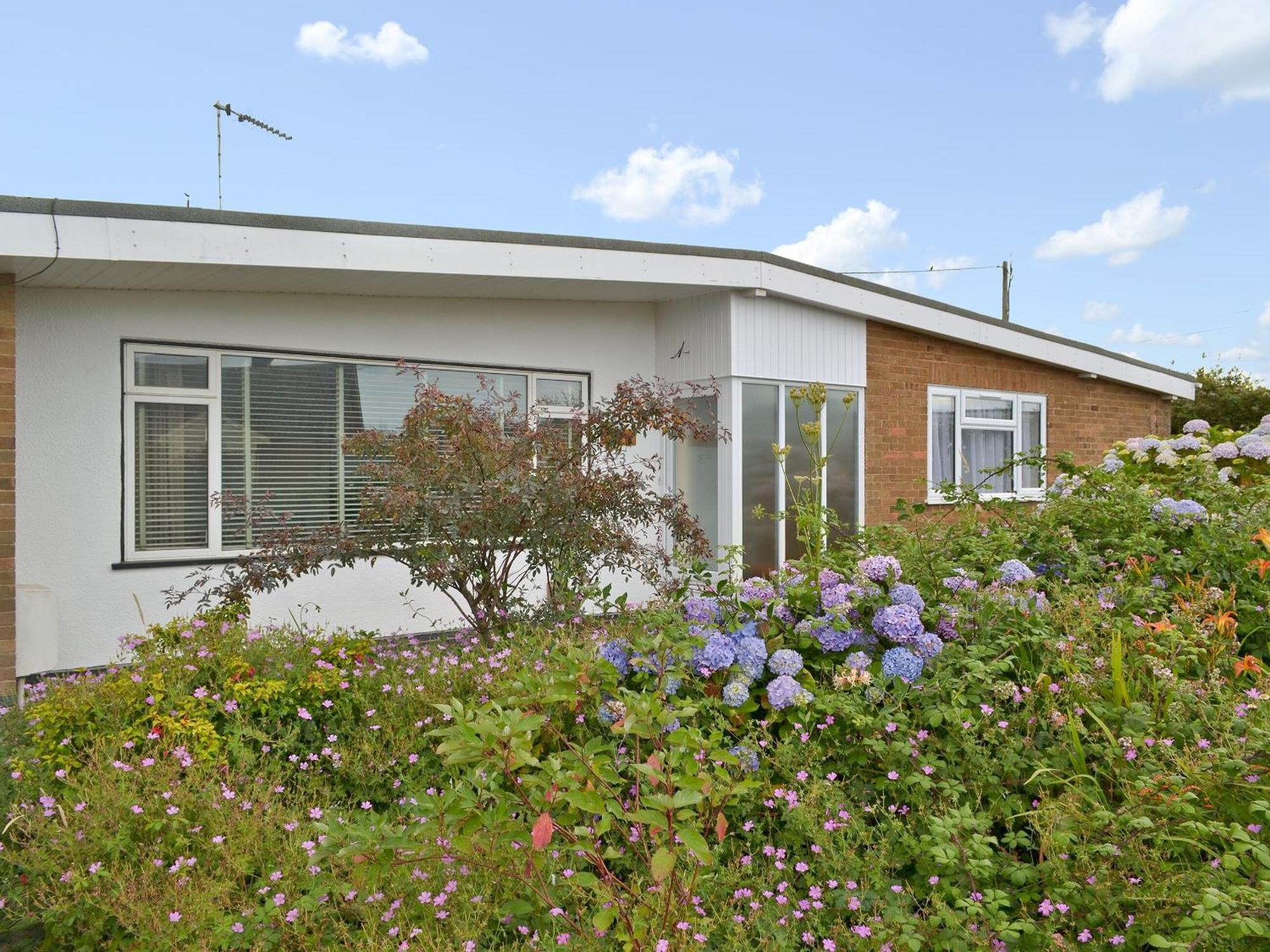 Silverdale Bacton  Extérieur photo